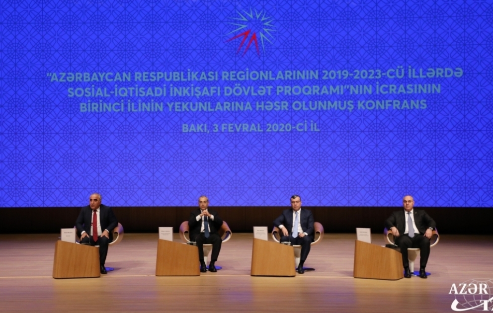 Regional konfrans çərçivəsində sahibkarlarla müzakirələr aparılıb VİDEO