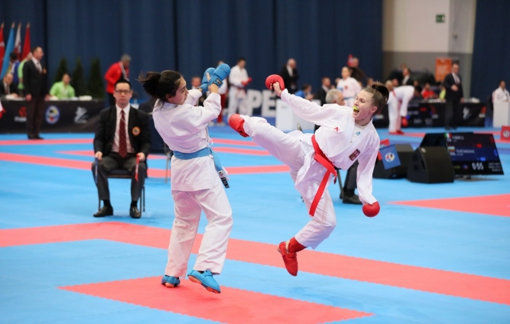 Azerbaijani karate fighters take 8 medals at European Championships VIDEO
