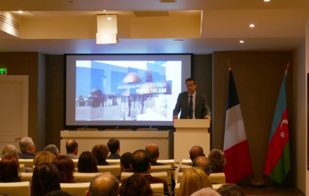 Parisdə “Azərbaycan-sivilizasiyaların kəsişməsində” sənədli filminin premyerası olub VİDEO