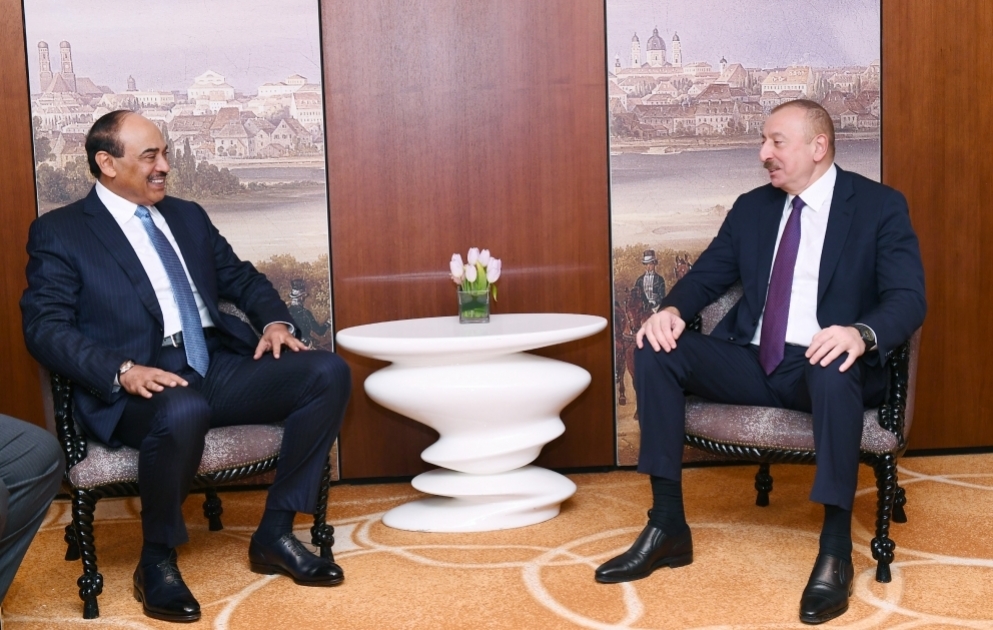 Prezident İlham Əliyev Münxendə Küveyt Dövlətinin Baş Naziri ilə görüşüb YENİLƏNİB VİDEO