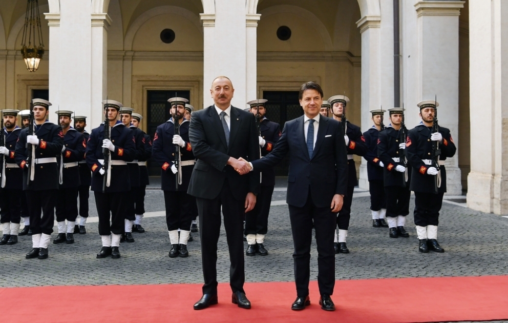Le président Ilham Aliyev rencontre le Premier ministre italien Giuzeppe Conte VIDEO