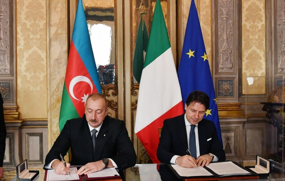 Aserbaidschan und Italien unterzeichnen zwischenstaatliche Dokumente VIDEO
