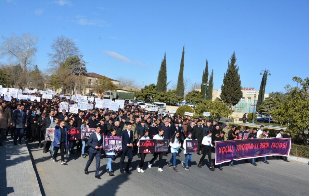 Xocalı soyqırımının ildönümü ilə bağlı keçirilən yürüşdə minlərlə tərtərli iştirak edib VİDEO
