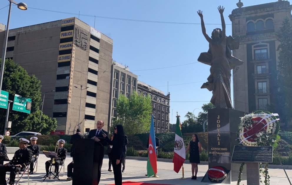Meksika paytaxtındakı Xocalı meydanında soyqırımı qurbanlarının xatirəsi anılıb VİDEO