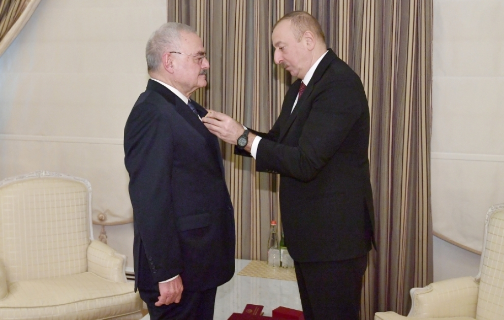 Prezident İlham Əliyev Artur Rasi-zadəyə 1-ci dərəcəli “Vətənə xidmətə görə” ordenini təqdim edib YENİLƏNİB VİDEO