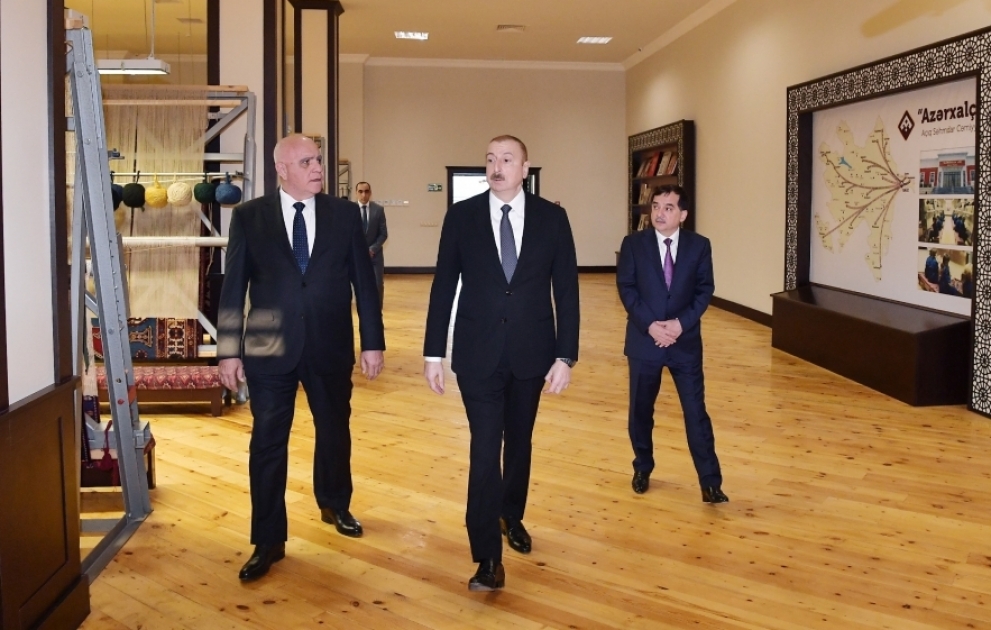 Prezident İlham Əliyev “Azərxalça” ASC-nin Qazax filialının fəaliyyəti ilə tanış olub VİDEO