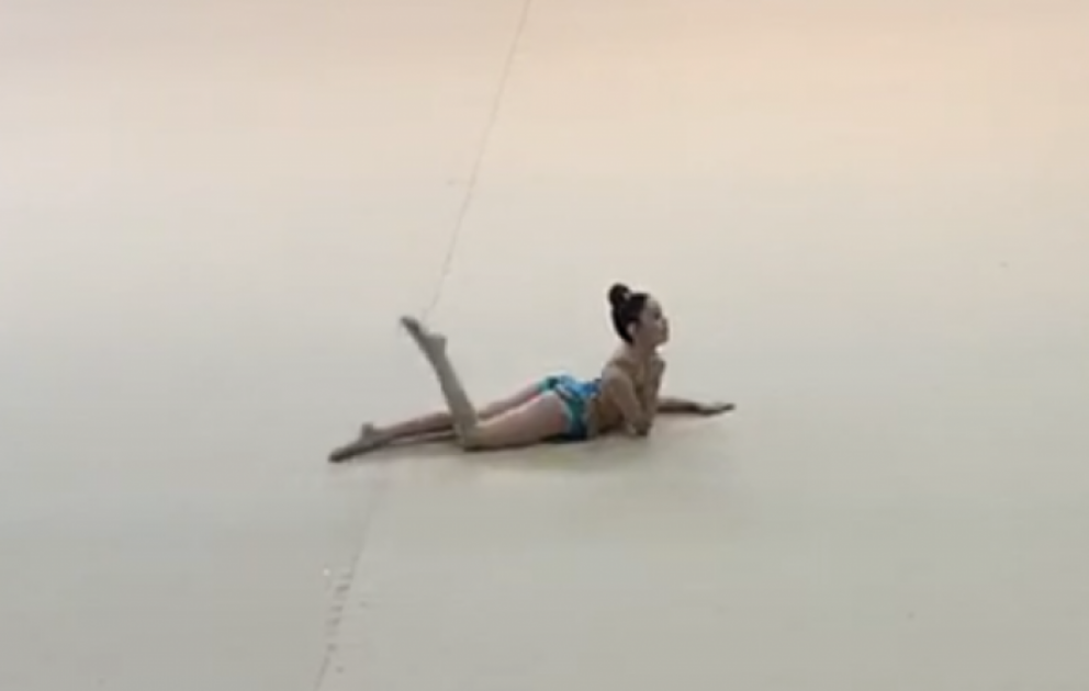 В Будапеште выступила юная азербайджанская гимнастка  ВИДЕО