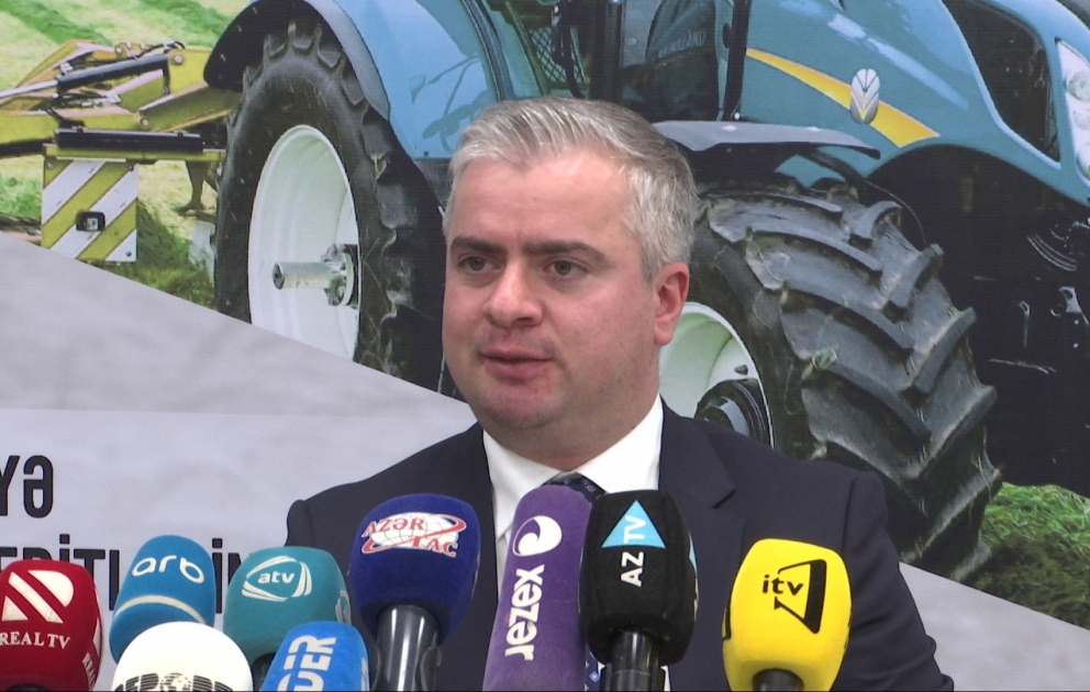 Fermerlərin kart hesablarına payızlıq əkinlərə görə 75 milyon manat subsidiya vəsaiti köçürülüb VİDEO