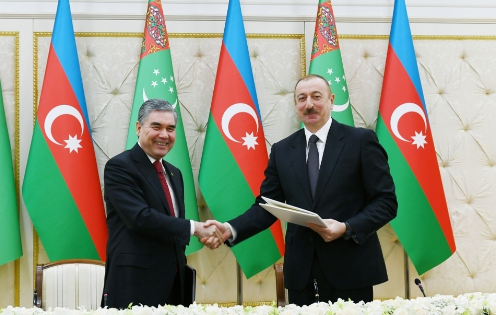 Aserbaidschan und Turkmenistan unterzeichnen mehrere zwischenstaatliche Dokumente VIDEO