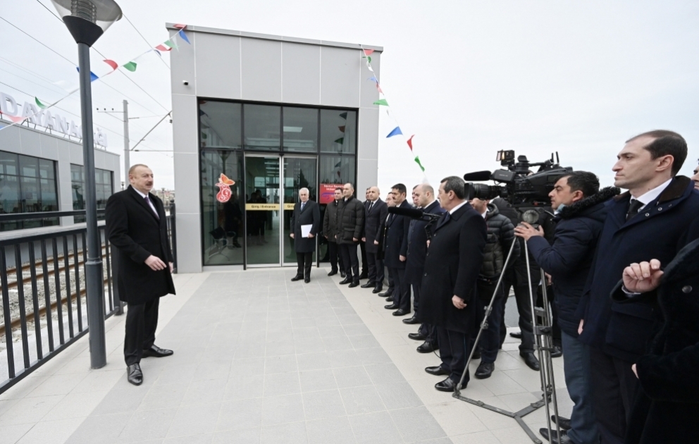 Abşeron dairəvi dəmir yolunun Pirşağı-Görədil-Novxanı-Sumqayıt hissəsinin yenidənqurmadan sonra açılışı olub  Prezident İlham Əliyev açılışda iştirak edib YENİLƏNİB VİDEO