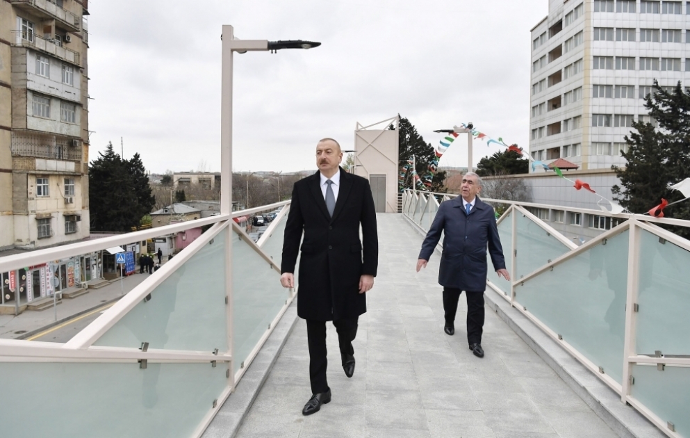 President Ilham Aliyev viewed work done as part of expanding Baku-Sumgayit highway The head of state also attended inauguration of pedestrian crossing at the intersection of Moscow Avenue and 20 January Street VIDEO