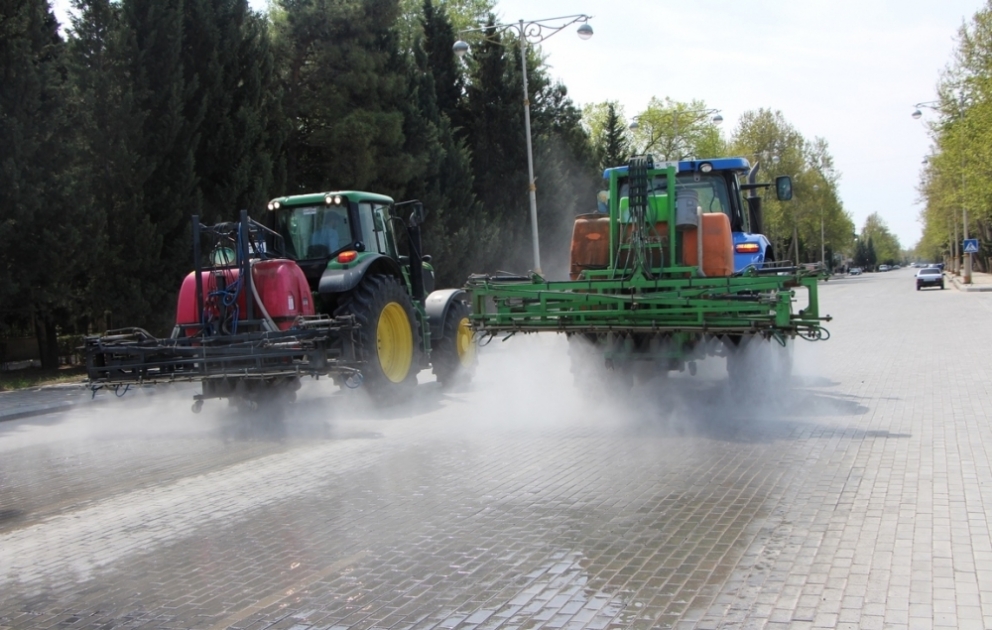 Yevlax: koronavirus pandemiyasına qarşı dezinfeksiya işləri davam etdirilir VİDEO