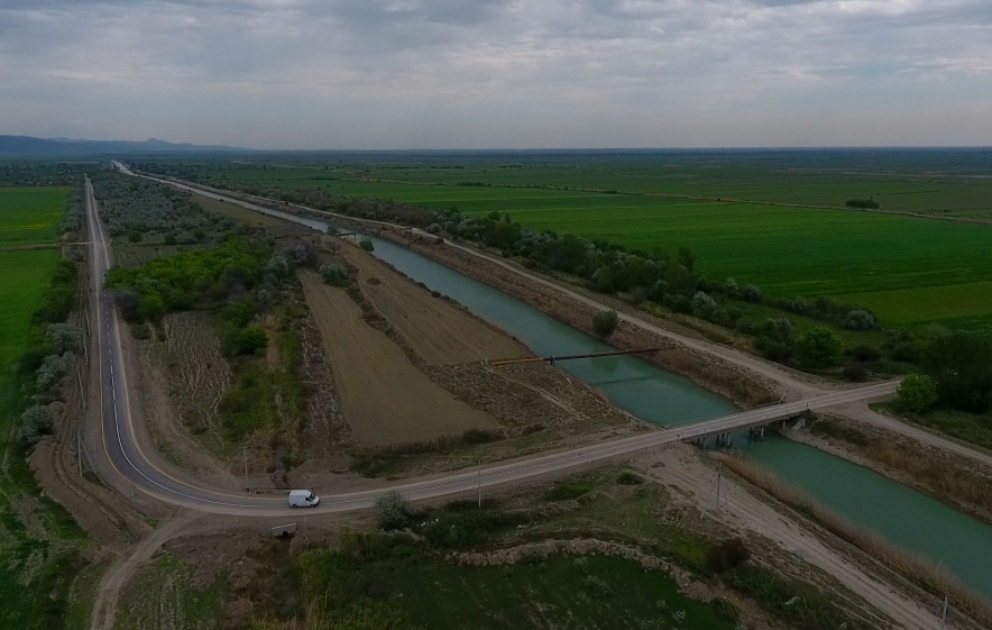 Yevlaxda 8 kilometrlik avtomobil yolu yenidən qurulub VİDEO