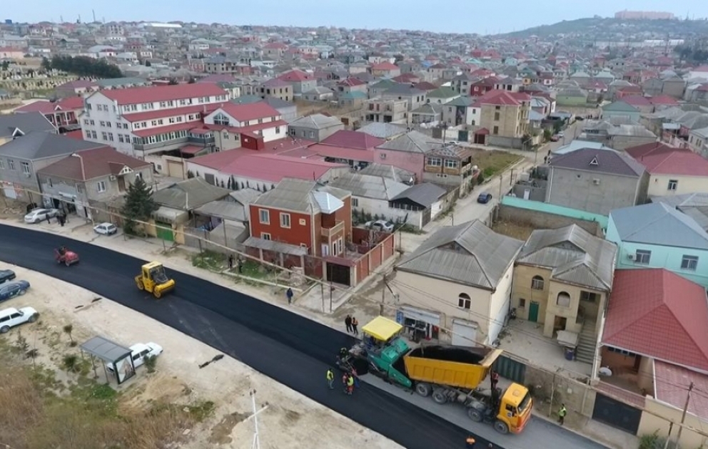 Əmircan və Hövsan qəsəbələrində 17,9 kilometr yol təmir edilir VİDEO