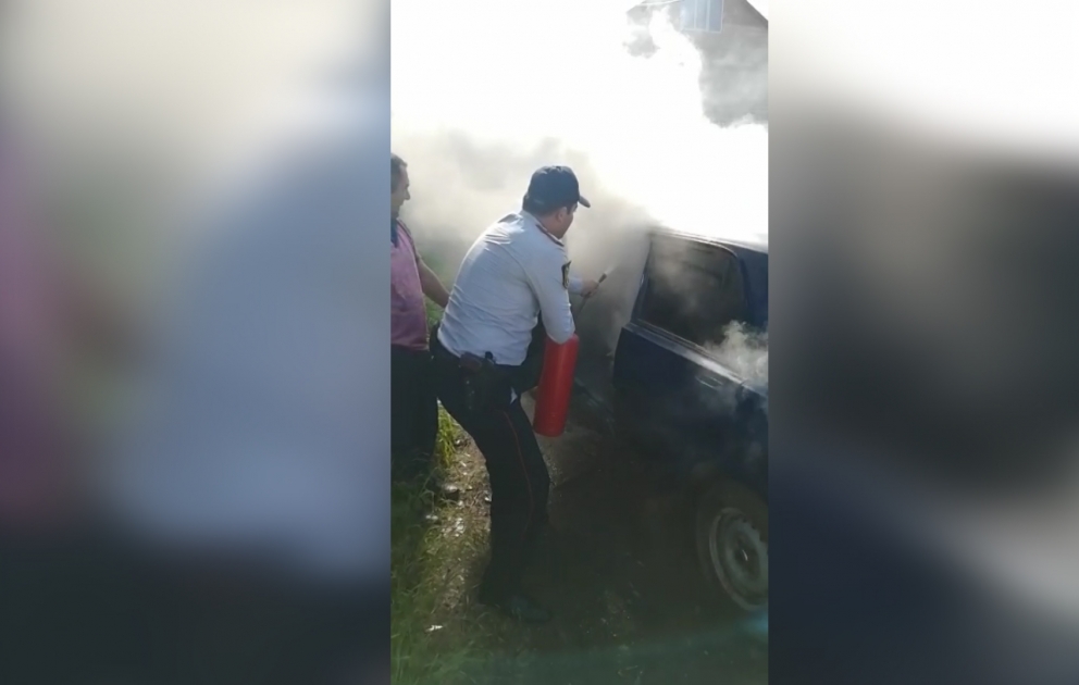 Qubada “VAZ 2107” markalı avtomobil yanıb VİDEO