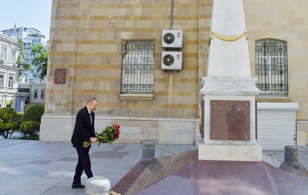 President Ilham Aliyev visited monument to Azerbaijan Democratic Republic VIDEO