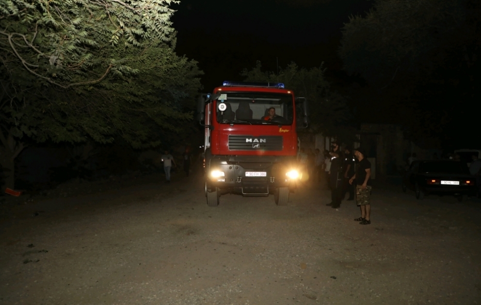 FHN: “Sobsan” boya fabrikində baş vermiş yanğın söndürülüb VİDEO