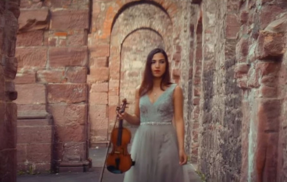 İstedadlı həmyerlimizin yeni videoklipi təqdim edilib VİDEO
