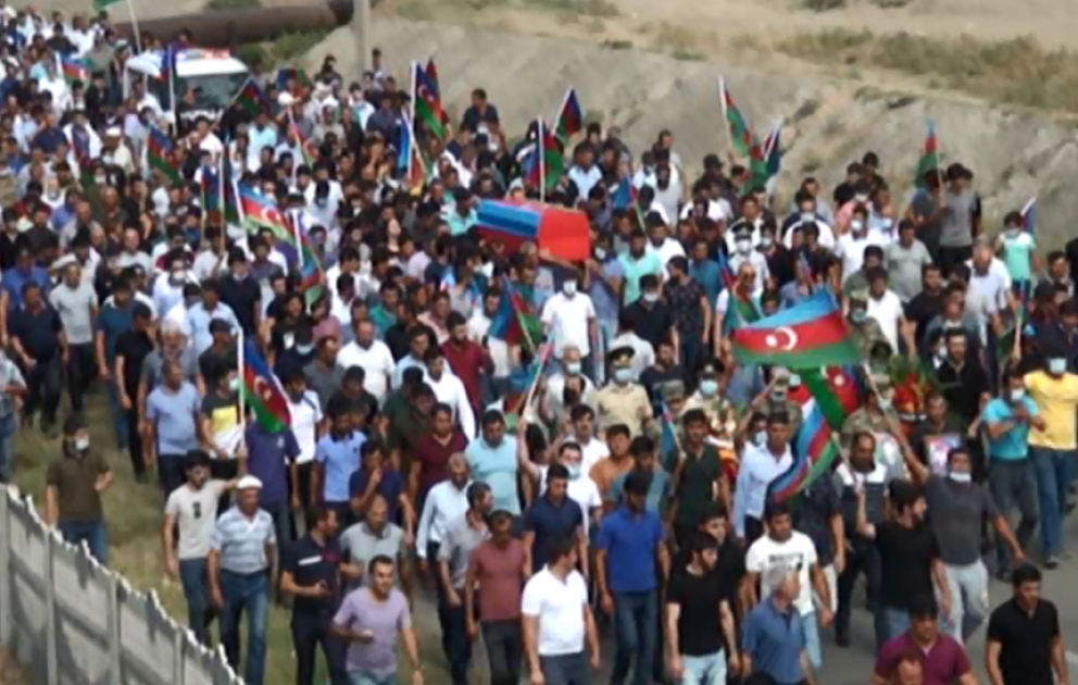 Şəhid mayor Namiq Əhmədov Qazaxda dəfn olunub VİDEO