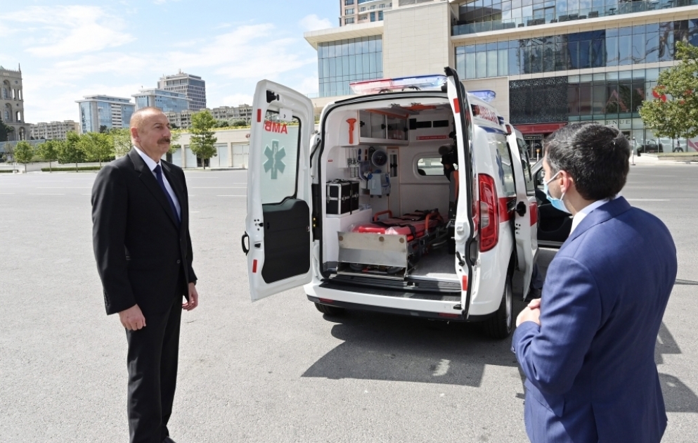 Prezident İlham Əliyevin tapşırığı ilə ölkəmizə yeni təcili tibbi yardım avtomobilləri gətirilib YENİLƏNİB  VİDEO