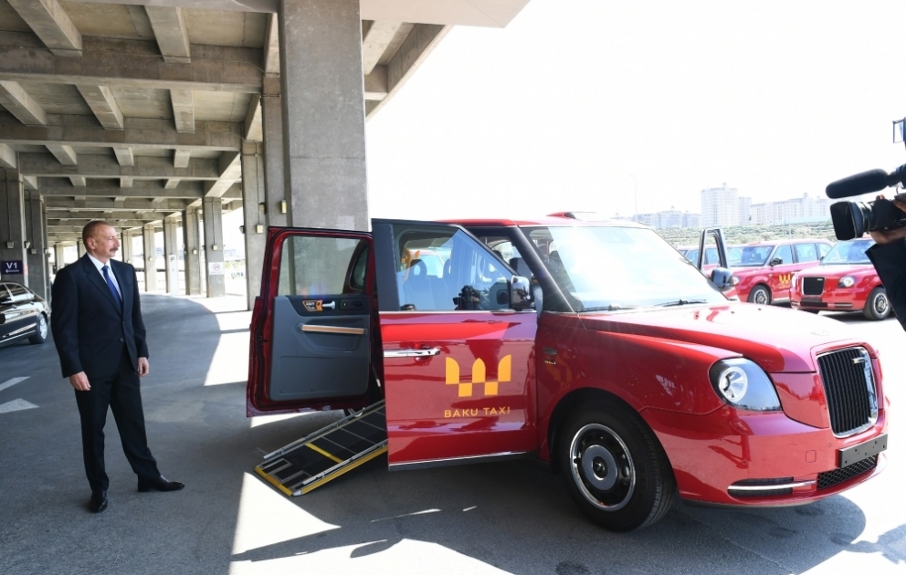 President Ilham Aliyev viewed new LEVC TX London taxis delivered to Baku VIDEO
