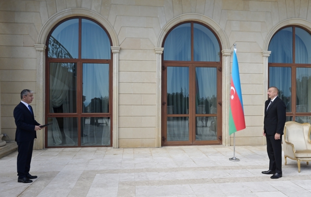 President Ilham Aliyev received credentials of incoming Uzbek ambassador VIDEO