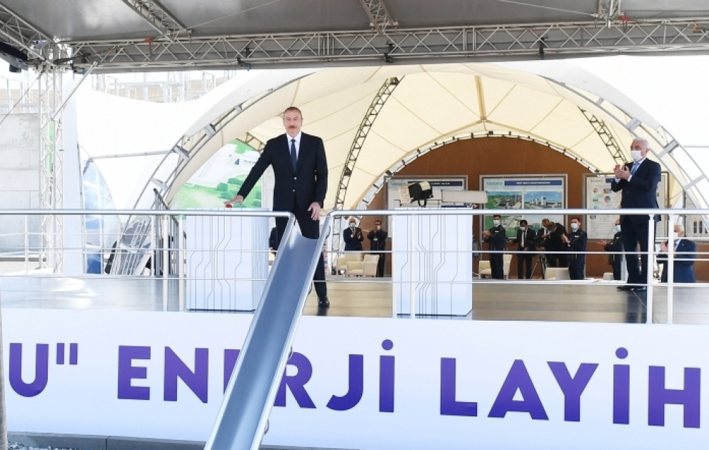 Prezident İlham Əliyev 330/220/110 kilovoltluq “Qobu” elektrik yarımstansiyasının tikintisi ilə tanış olub  YENİLƏNİB 2  VİDEO