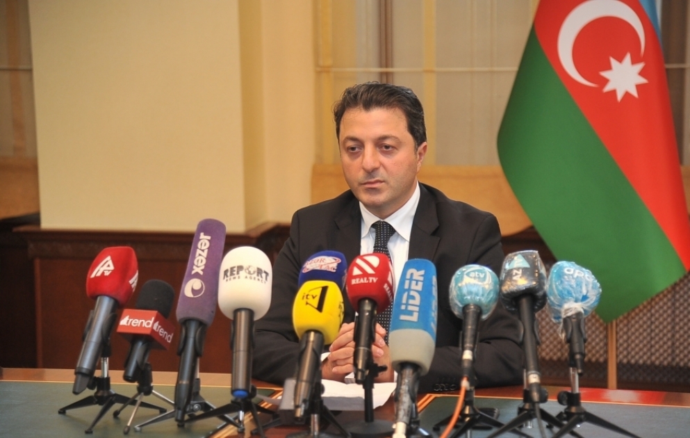 Tural Gəncəliyev: Biz öz torpaqlarımıza tezliklə geri qayıdacağımız barədə düşmənə açıq mesaj veririk VİDEO