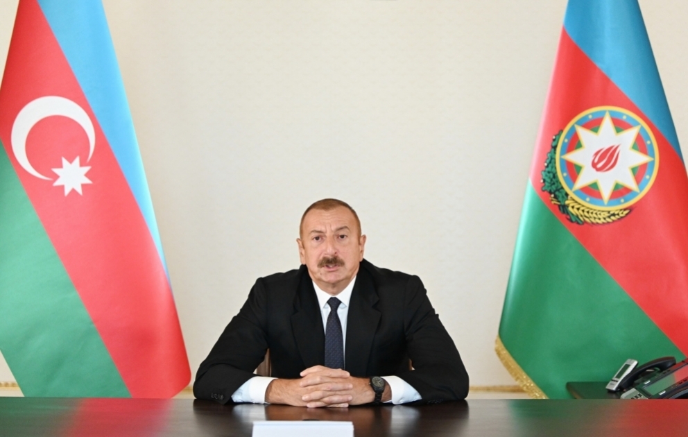 Prezident İlham Əliyev: Azərbaycan Ordusu hazırda düşmənin hərbi mövqelərinə atəşlər, zərbələr endirir VİDEO