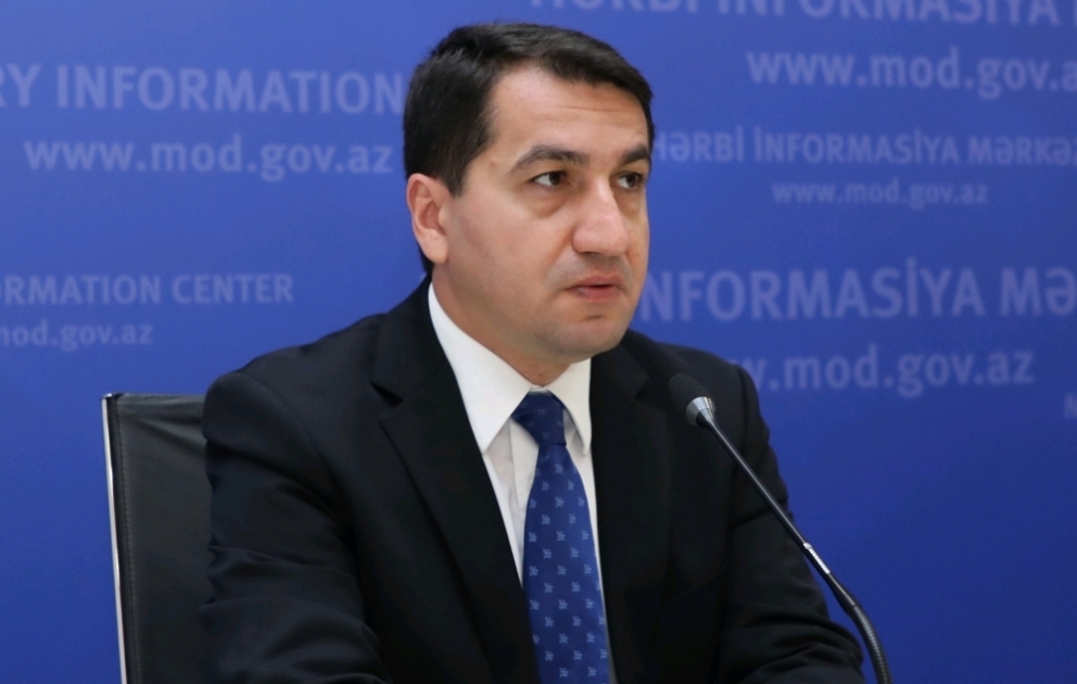 Hikmət Hacıyev: Prezident İlham Əliyevin Fərmanı ilə Azərbaycanda hərbi vəziyyət elan edilib VİDEO