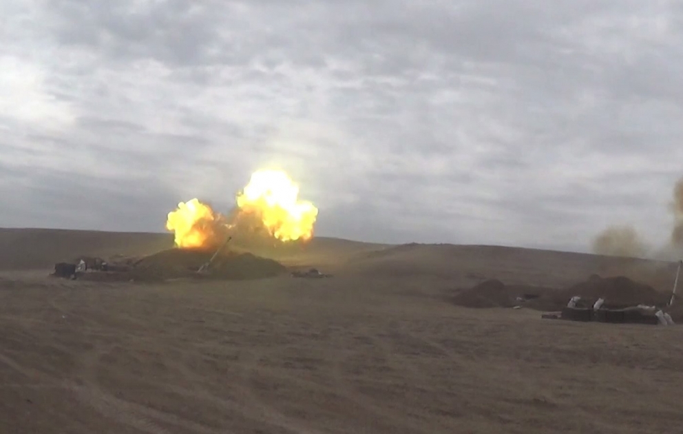 Azerbaijan’s Defense Ministry: Artillery units inflict crushing blow on the enemy VIDEO