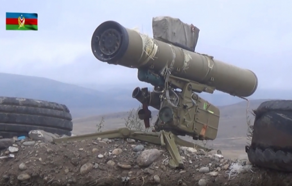 Verteidigungsministerium veröffentlicht Video, das eingenommenen Posten armenischer Einheiten zeigt VIDEO