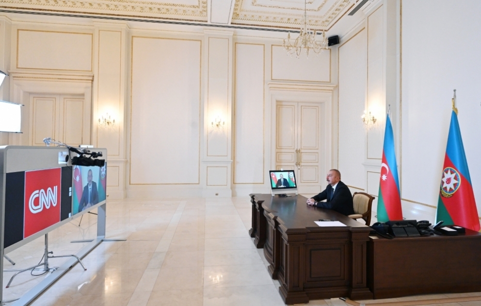 Интервью Президента Ильхама Алиева транслировалось в передаче «The Connect World» телеканала CNN International ВИДЕО