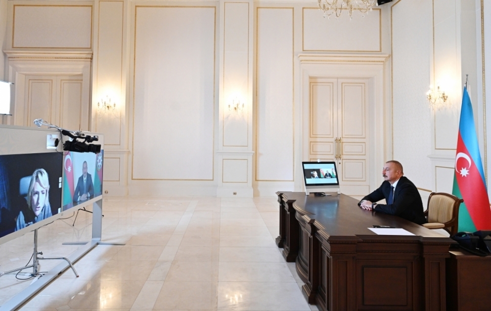 Präsident Ilham Aliyev gibt Fernsehsender "Sky News" Interview VIDEO