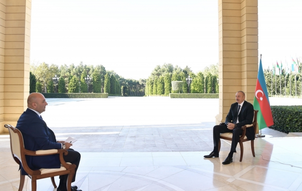 Prezident İlham Əliyev: Gəncə şəhərinə xain hücum Ermənistanın növbəti terror aktıdır VİDEO