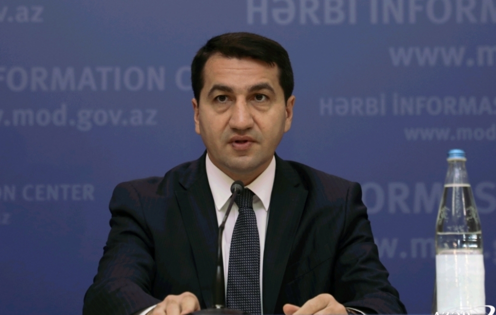 Hikmət Hacıyev: Ermənistanın Moskva bəyanatından sonra yenə də Azərbaycanın yaşayış məntəqələrini, infrastruktur obyektlərini hədəf alması qəbuledilməzdir VİDEO