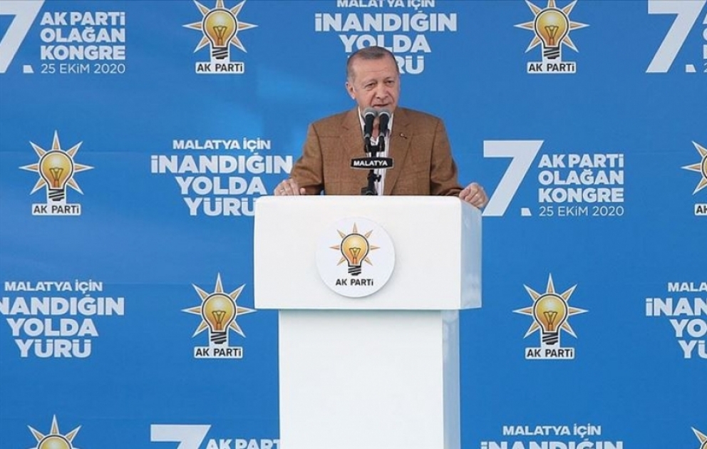Türkiyə Prezidenti Rəcəb Tayyib Ərdoğan dünyadakı ikili standartları kəskin şəkildə qınayıb VİDEO