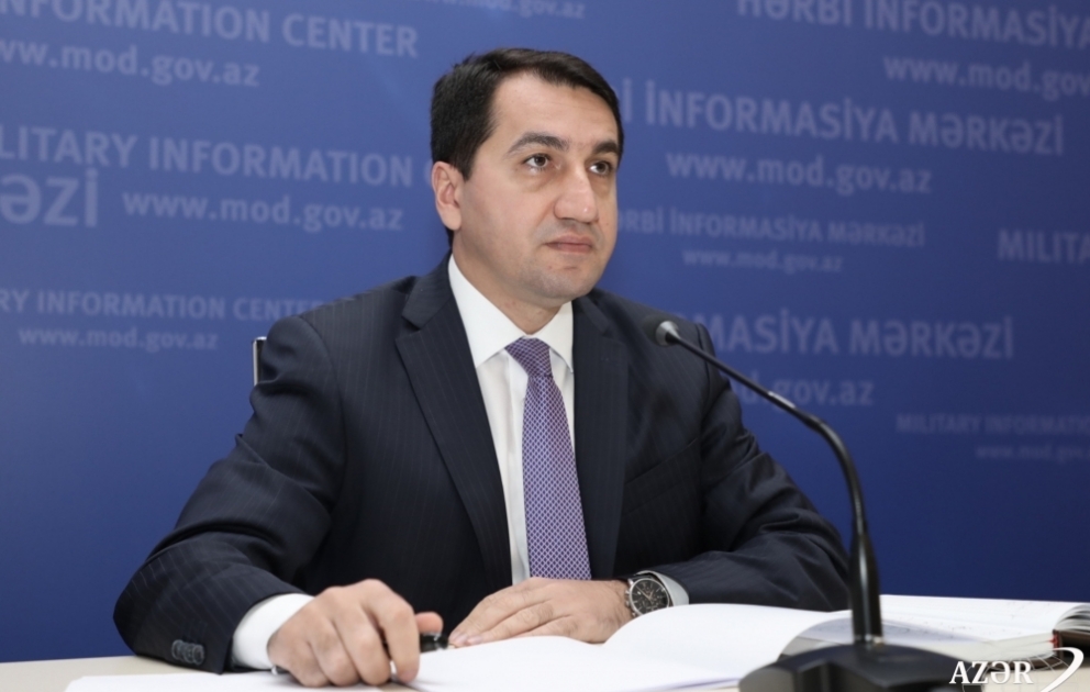 Hikmat Hajiyev: Einsatz von Streubomben durch Armenien ist darauf zurückzuführen, immer mehr Zivilisten zu töten VIDEO
