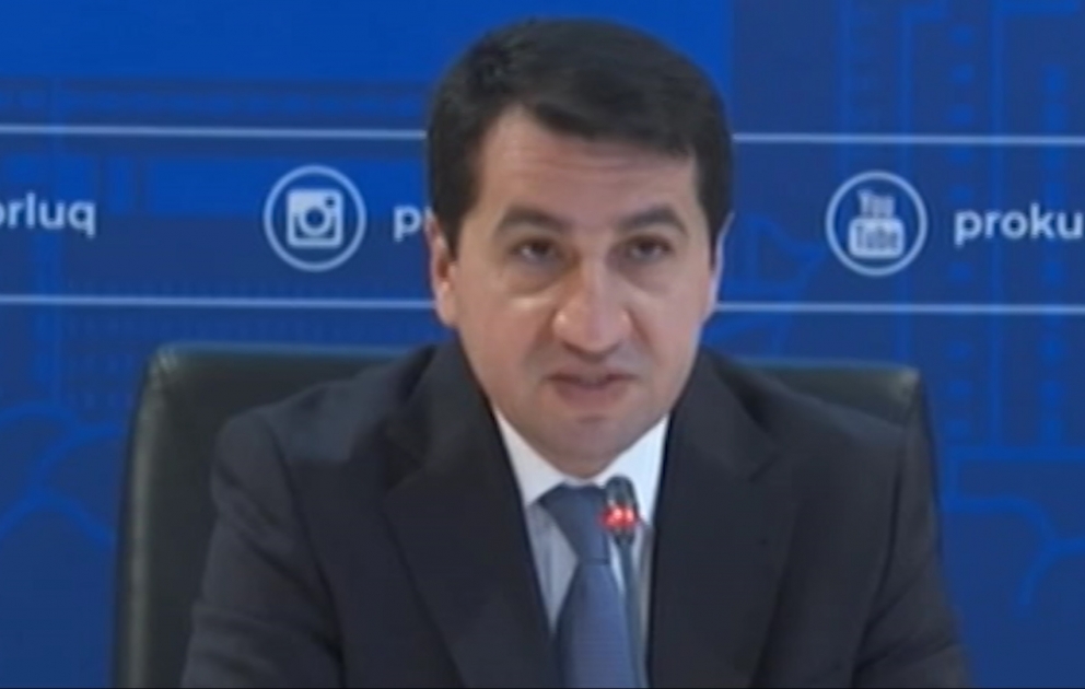 Hikmət Hacıyev: Ermənistan bu gün hərbi təcavüz həyata keçirən tərəf kimi bütün cinayətlərə görə birbaşa məsuliyyət daşıyır VİDEO