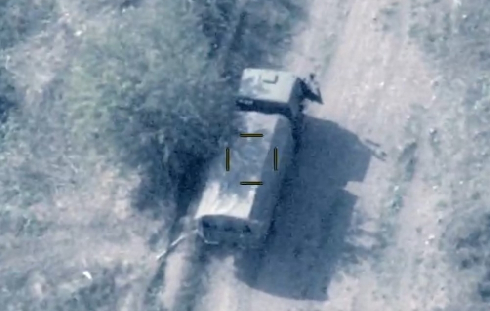 Düşmənin kəşfiyyat-diversiya qrupu məhv edilib və iki hərbi nəqliyyat vasitəsi sıradan çıxarılıb VİDEO