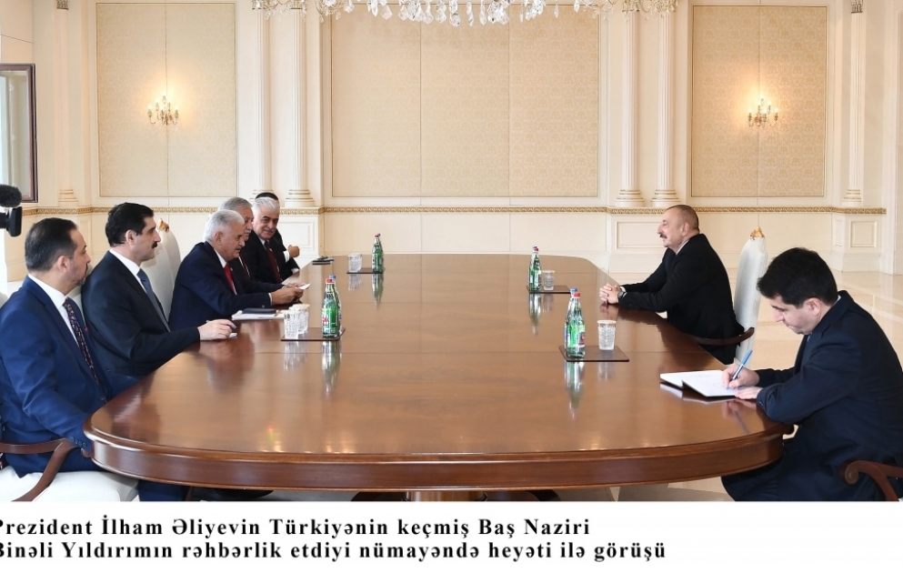 Prezident İlham Əliyev Türkiyənin keçmiş Baş Naziri Binəli Yıldırımın rəhbərlik etdiyi nümayəndə heyətini qəbul edib YENİLƏNİB VİDEO
