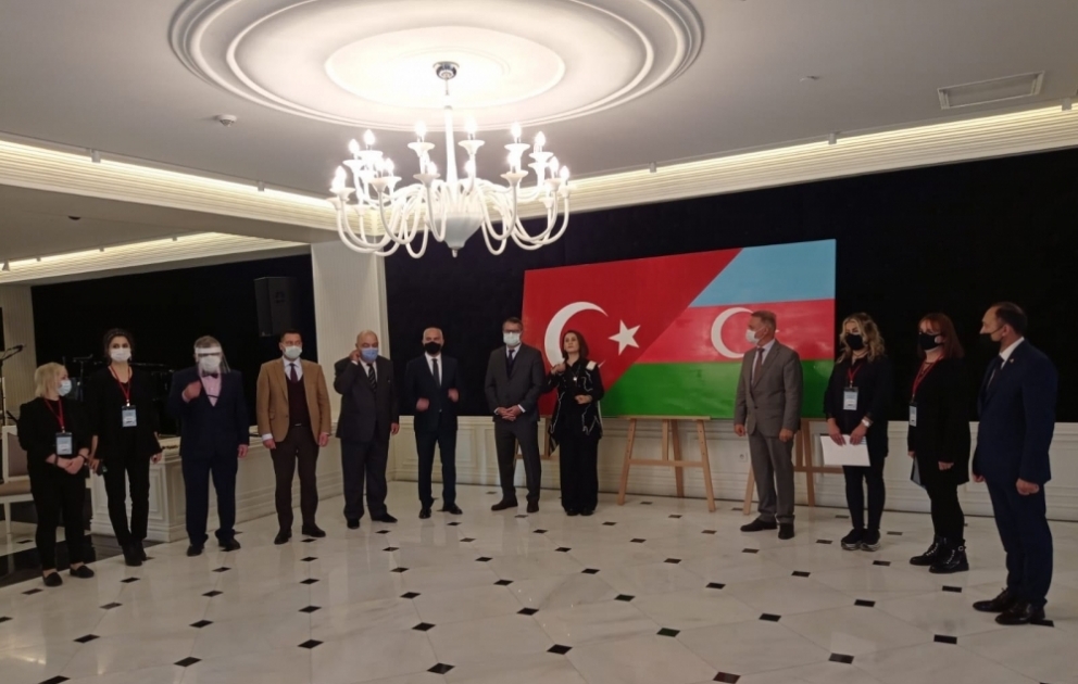 Ankara Musiqi və İncəsənət Universitetində Azərbaycanı dəstəkləyən bədii proqram təşkil edilib VİDEO