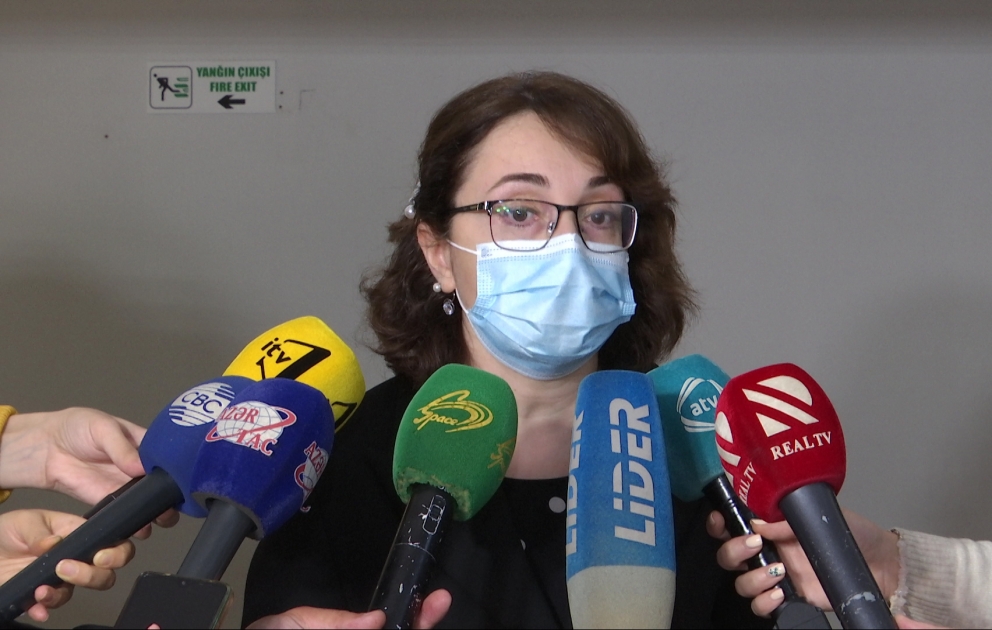 Vətəndaşların həm qrip, həm də COVID-19 viruslarına yoluxması tibb müəssisələrinin iş yükünü daha da artıra bilər VİDEO