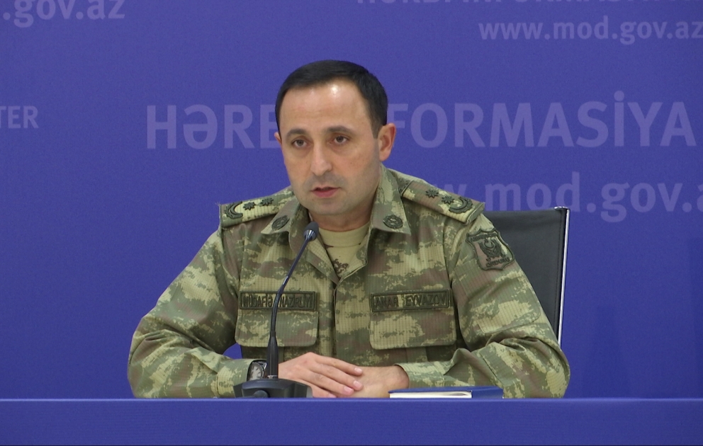 Anar Eyvazov: Azərbaycan Ordusu yaşayış məntəqələrini atəşə tutmur, yalnız legitim hərbi hədəfləri məhv edir VİDEO