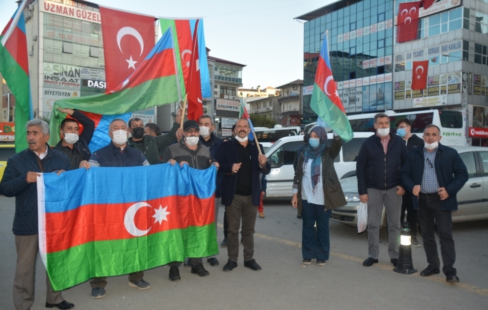 Şuşanın işğaldan azad olunması İğdırda bayram sevinci yaradıb VİDEO