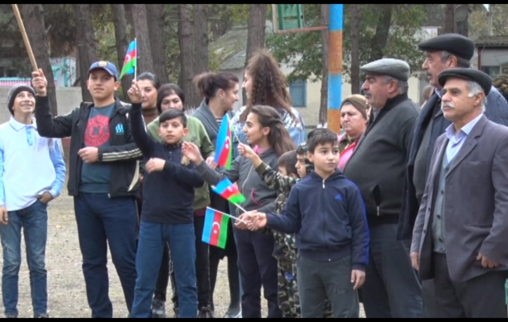 Laçınlılar Böyük Qayıdış yolunda: Biz daha köçkün deyilik, Laçına qayıdırıq VİDEO