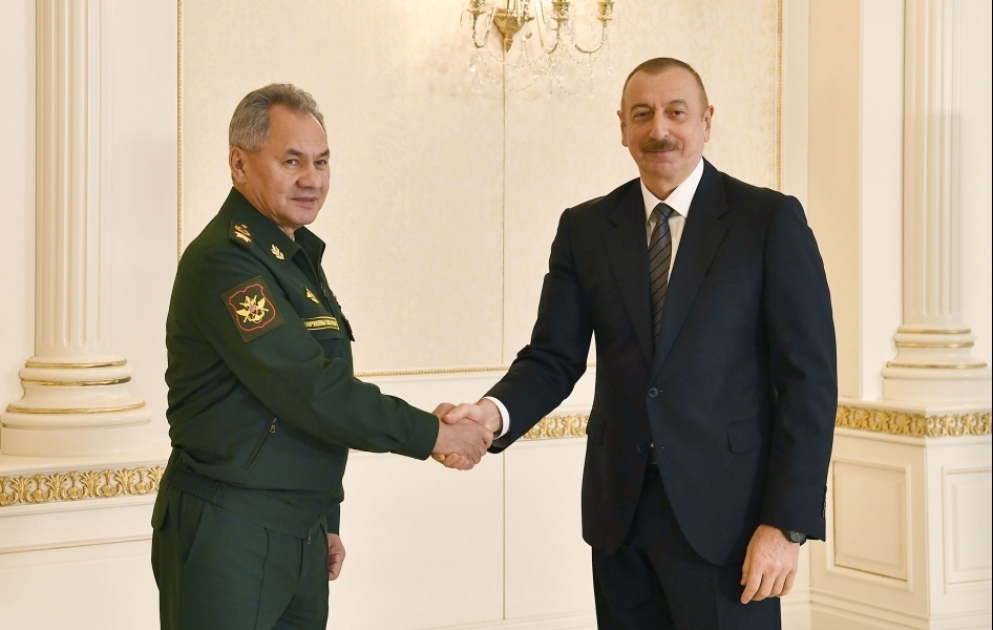 Präsident Ilham Aliyev empfängt russische Delegation VIDEO