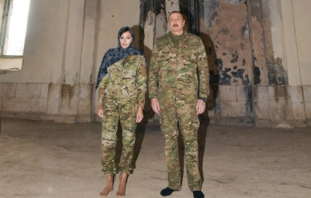 Le président Ilham Aliyev et la première dame Mehriban Aliyeva ont effectué une visite à Aghdam VIDEO