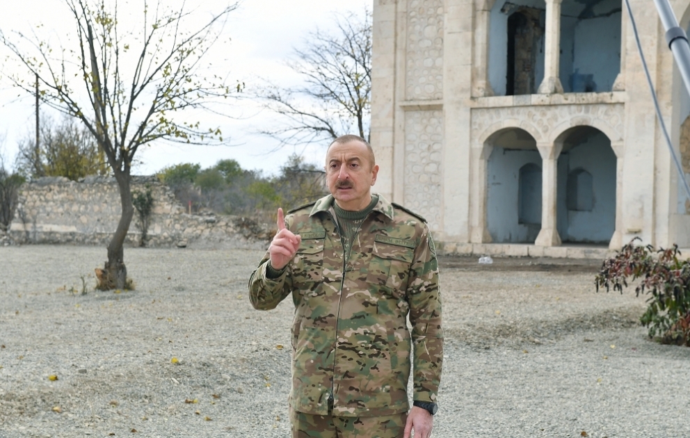 Prezident İlham Əliyev: Müharibənin bütün sirlərini açmaq hələ tezdir.  Vaxt gələcək çox maraqlı məsələlər üzə çıxacaq VİDEO