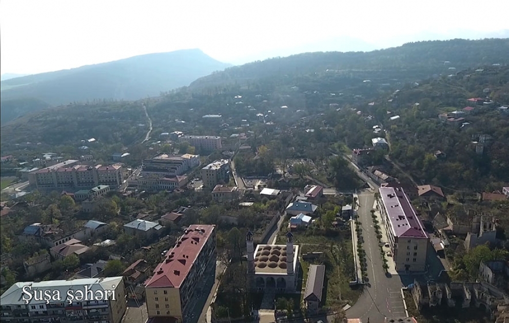 Verteidigungsministerium veröffentlicht Luftbildvideo aus der Stadt Schuscha VIDEO